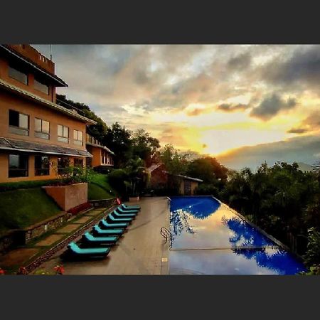 Poetree Thekkady Hotel Exterior foto